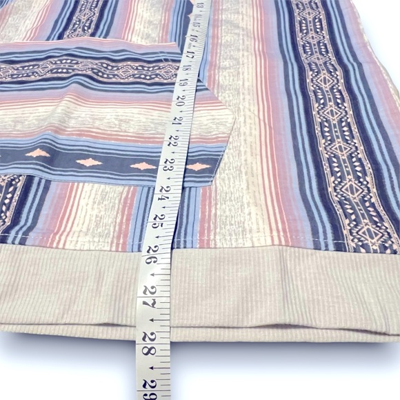 C&C California L Hoodie Women Multicolor Baja Beach Pullover Pocket Aztec Wester - Picture 5 of 6